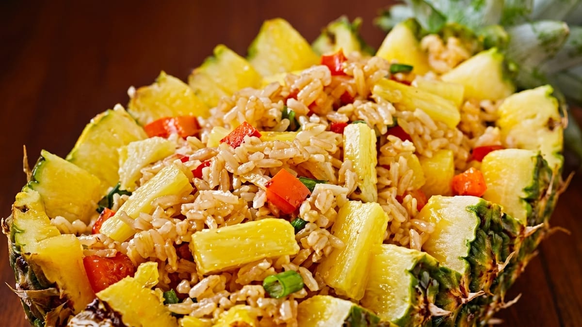 Fried rice and seafood